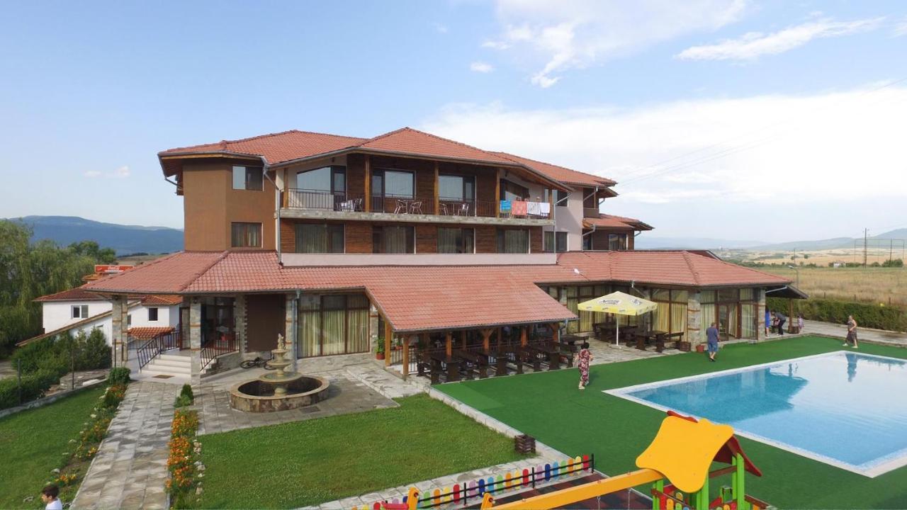 Maribel Spa Hotel Koprilova Extérieur photo